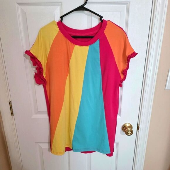 Colorful Striped T-Shirt Size Large - Picture 1 of 3
